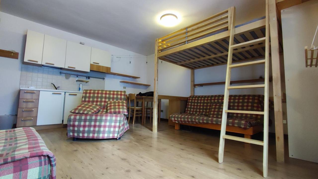 Casa Aprica Piste Da Sci Baradello Apartment ภายนอก รูปภาพ