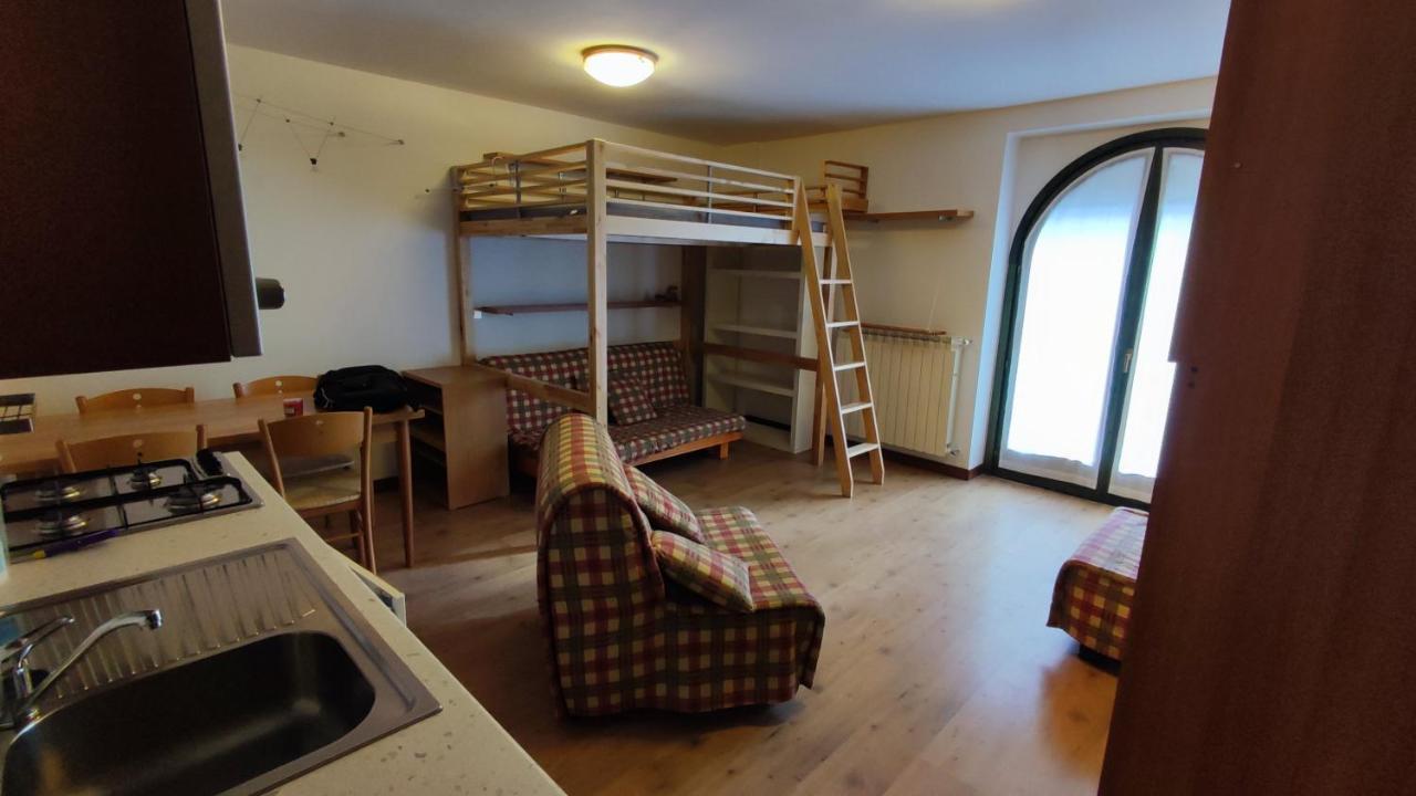 Casa Aprica Piste Da Sci Baradello Apartment ภายนอก รูปภาพ